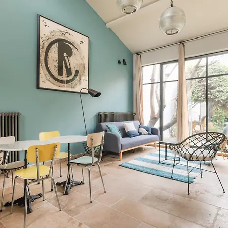 Bright And Cosy House Mande *